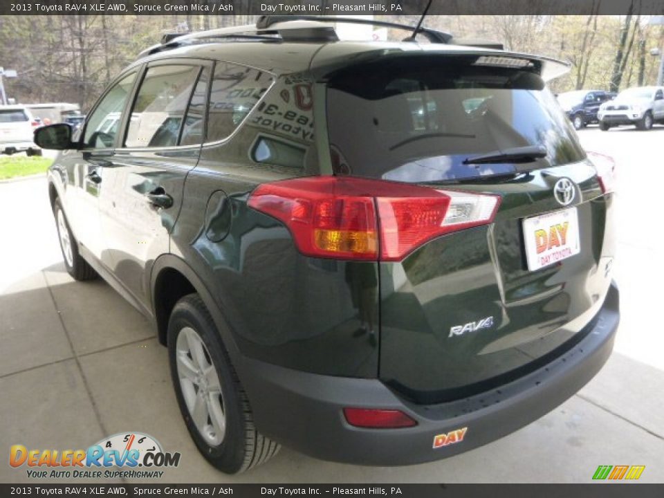 2013 Toyota RAV4 XLE AWD Spruce Green Mica / Ash Photo #4
