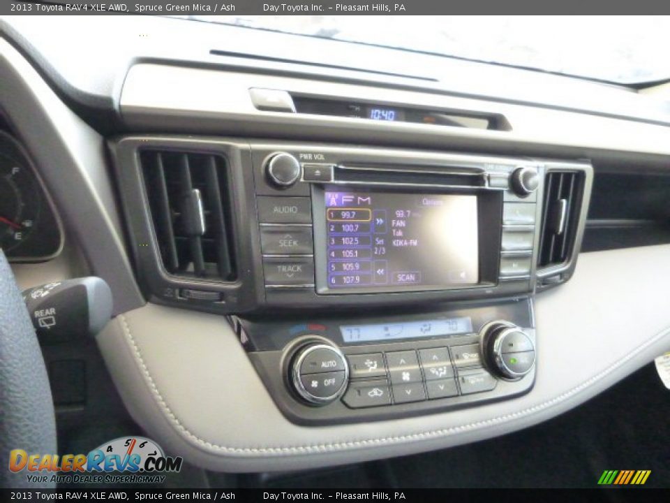 2013 Toyota RAV4 XLE AWD Spruce Green Mica / Ash Photo #18