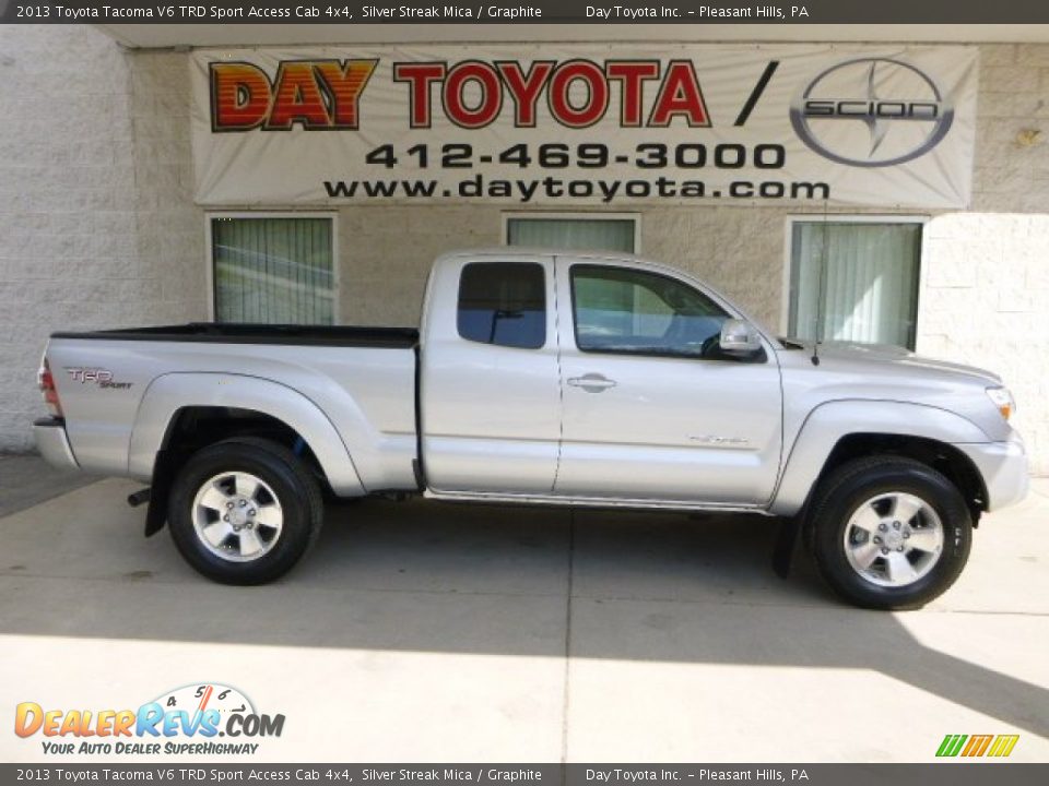 2013 Toyota Tacoma V6 TRD Sport Access Cab 4x4 Silver Streak Mica / Graphite Photo #1