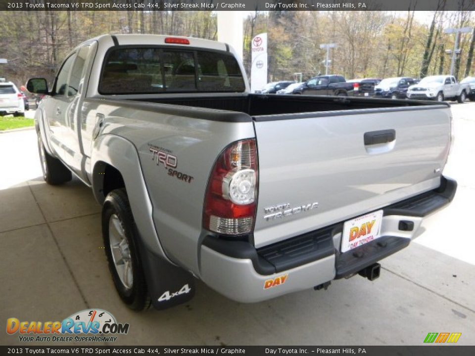 2013 Toyota Tacoma V6 TRD Sport Access Cab 4x4 Silver Streak Mica / Graphite Photo #4
