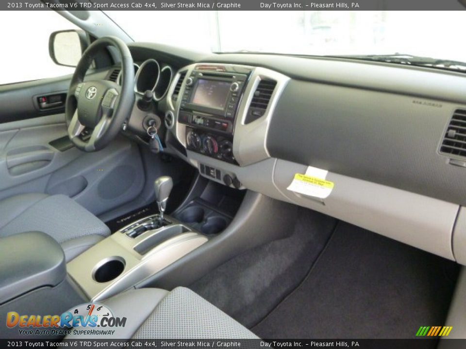 2013 Toyota Tacoma V6 TRD Sport Access Cab 4x4 Silver Streak Mica / Graphite Photo #10