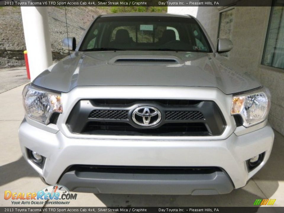 2013 Toyota Tacoma V6 TRD Sport Access Cab 4x4 Silver Streak Mica / Graphite Photo #6