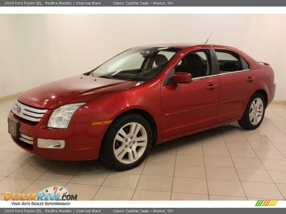 Front 3/4 View of 2009 Ford Fusion SEL Photo #3
