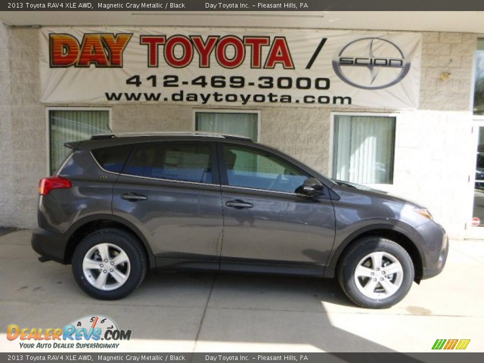 2013 Toyota RAV4 XLE AWD Magnetic Gray Metallic / Black Photo #1