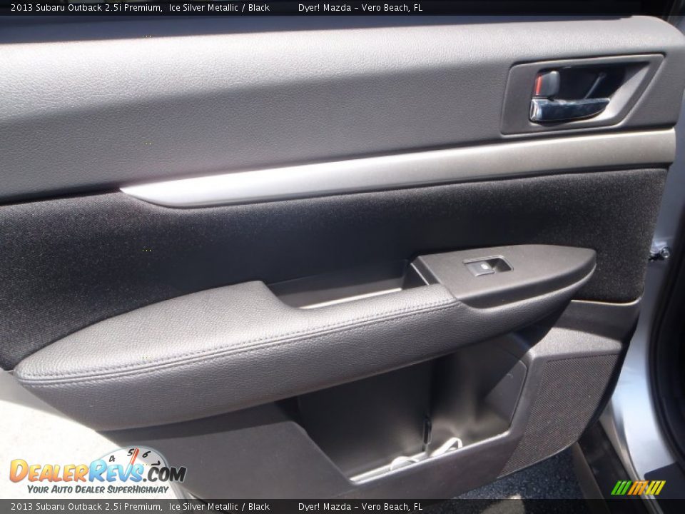 2013 Subaru Outback 2.5i Premium Ice Silver Metallic / Black Photo #15