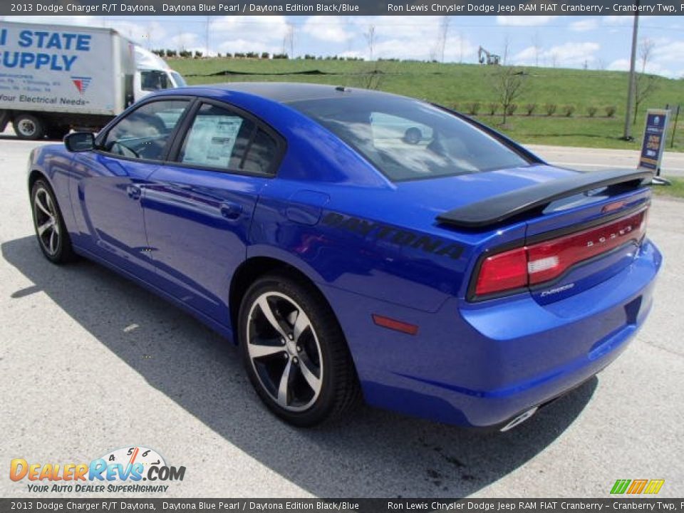 2013 Dodge Charger R/T Daytona Daytona Blue Pearl / Daytona Edition Black/Blue Photo #8