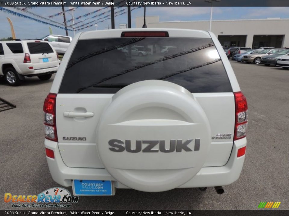 2009 Suzuki Grand Vitara Premium White Water Pearl / Beige Photo #3