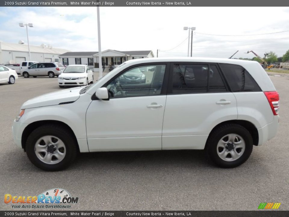 2009 Suzuki Grand Vitara Premium White Water Pearl / Beige Photo #5