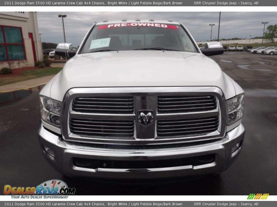 2011 Dodge Ram 3500 HD Laramie Crew Cab 4x4 Chassis Bright White / Light Pebble Beige/Bark Brown Photo #2