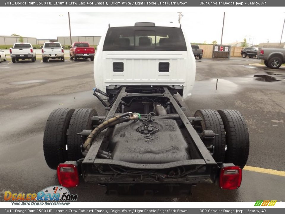 2011 Dodge Ram 3500 HD Laramie Crew Cab 4x4 Chassis Bright White / Light Pebble Beige/Bark Brown Photo #6