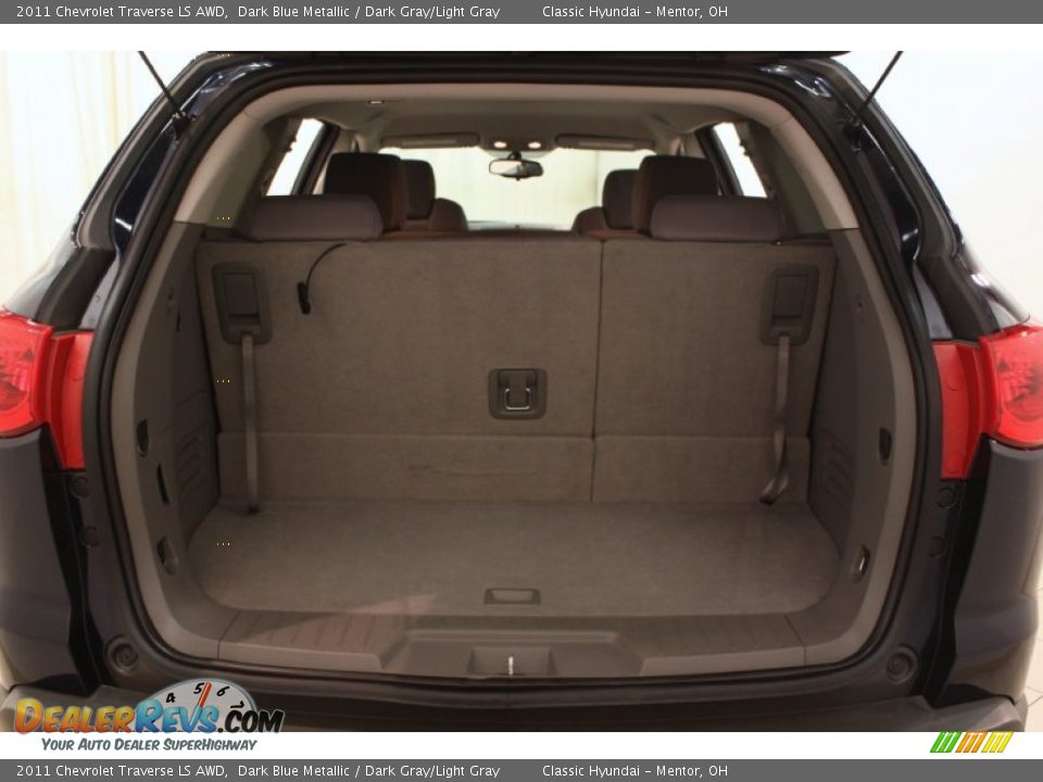 2011 Chevrolet Traverse LS AWD Dark Blue Metallic / Dark Gray/Light Gray Photo #15