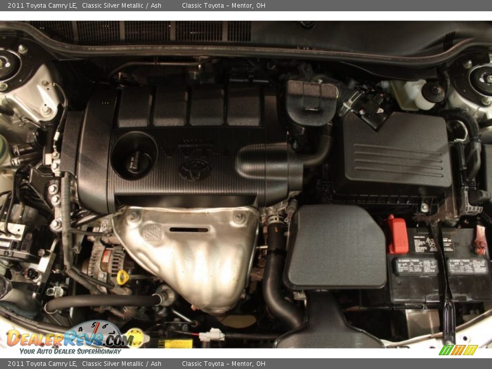2011 Toyota Camry LE Classic Silver Metallic / Ash Photo #16