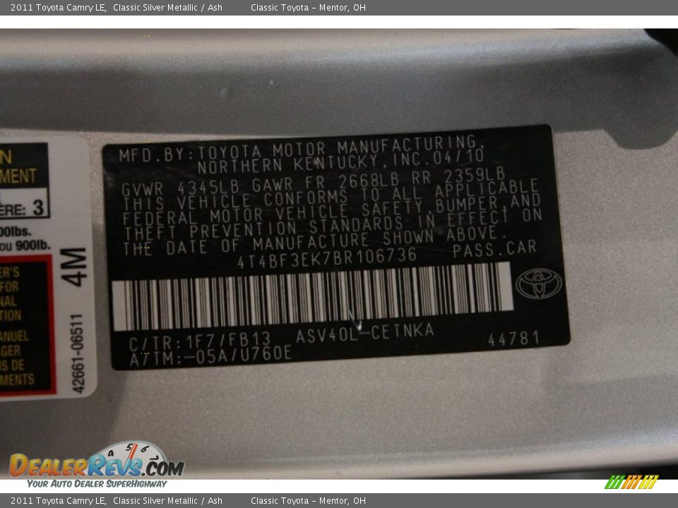 2011 Toyota Camry LE Classic Silver Metallic / Ash Photo #18