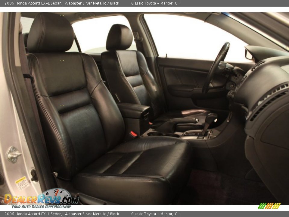2006 Honda Accord EX-L Sedan Alabaster Silver Metallic / Black Photo #10