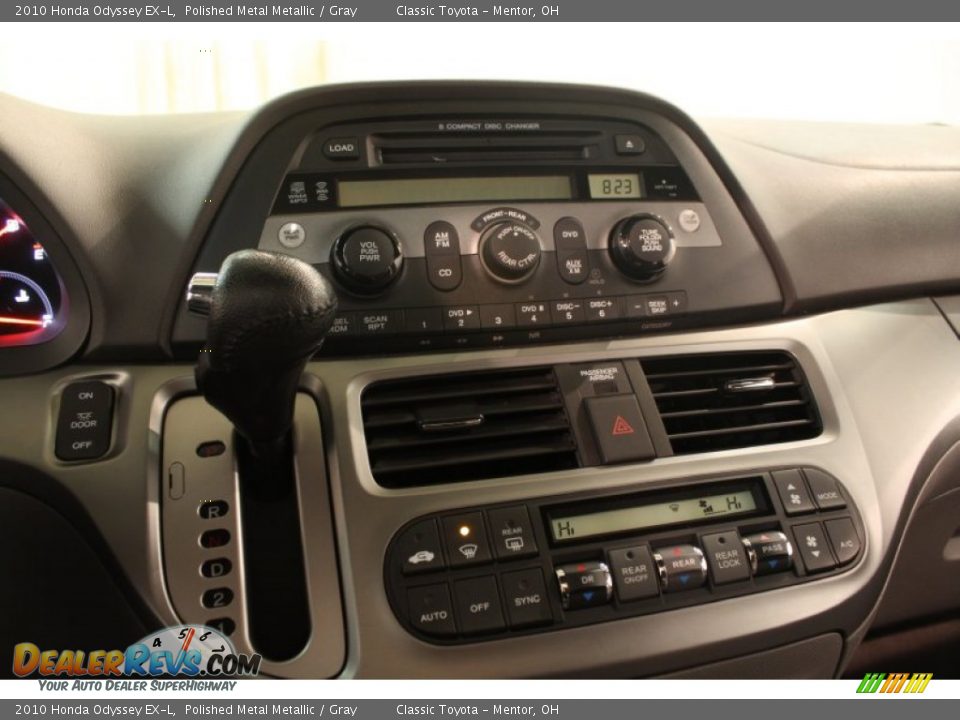 Controls of 2010 Honda Odyssey EX-L Photo #9