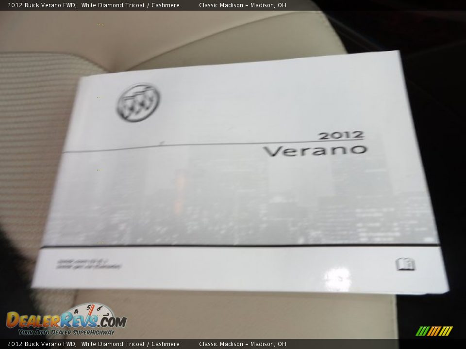2012 Buick Verano FWD White Diamond Tricoat / Cashmere Photo #15