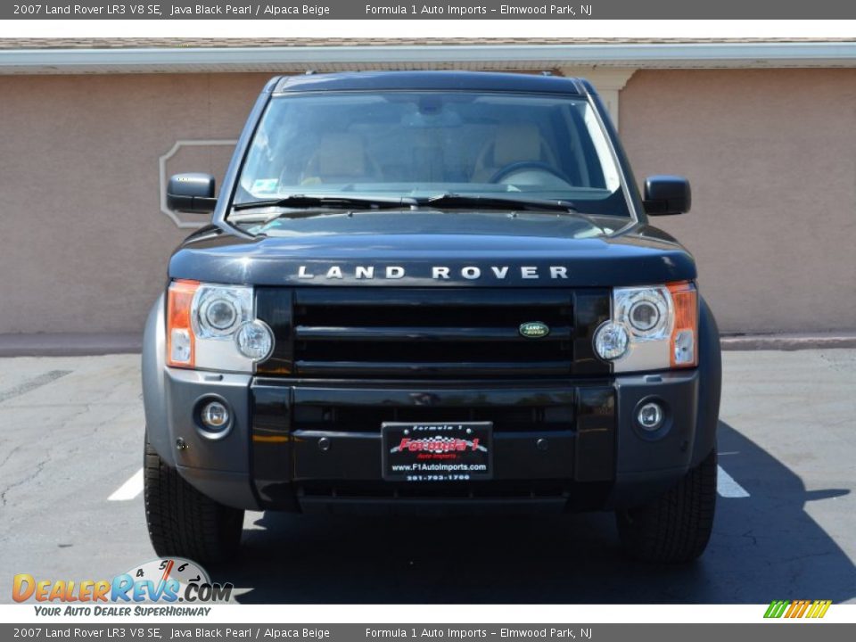 2007 Land Rover LR3 V8 SE Java Black Pearl / Alpaca Beige Photo #2