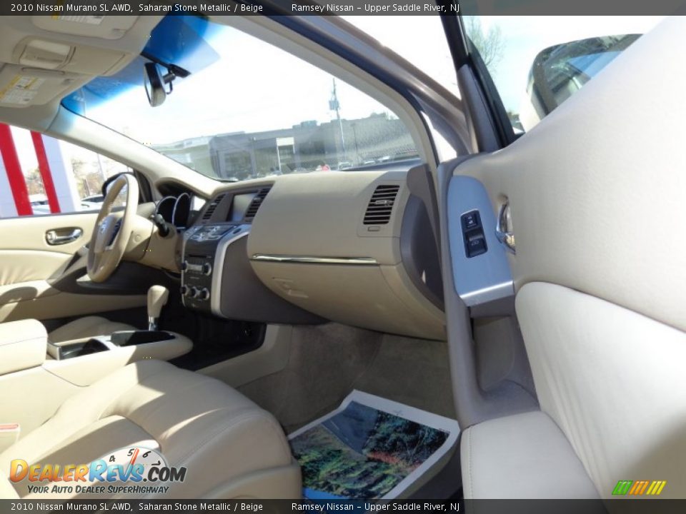 2010 Nissan Murano SL AWD Saharan Stone Metallic / Beige Photo #11