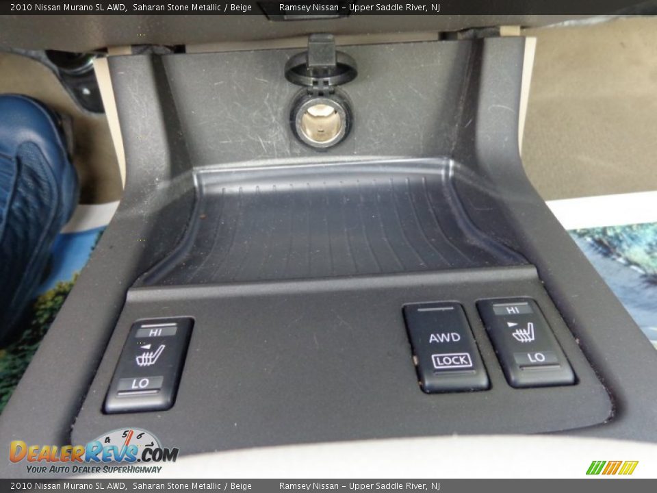 2010 Nissan Murano SL AWD Saharan Stone Metallic / Beige Photo #17