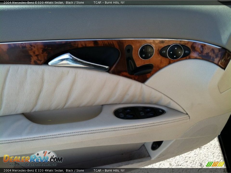 2004 Mercedes-Benz E 320 4Matic Sedan Black / Stone Photo #8