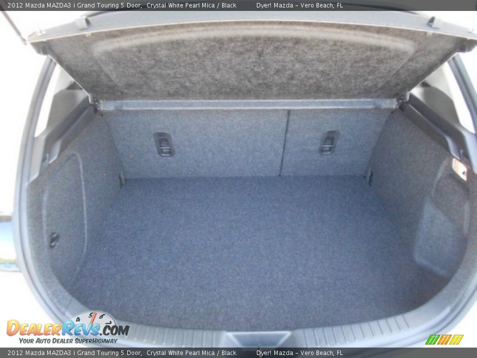 2012 Mazda MAZDA3 i Grand Touring 5 Door Trunk Photo #17