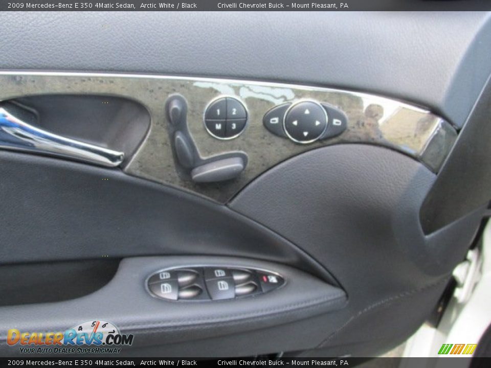 2009 Mercedes-Benz E 350 4Matic Sedan Arctic White / Black Photo #15