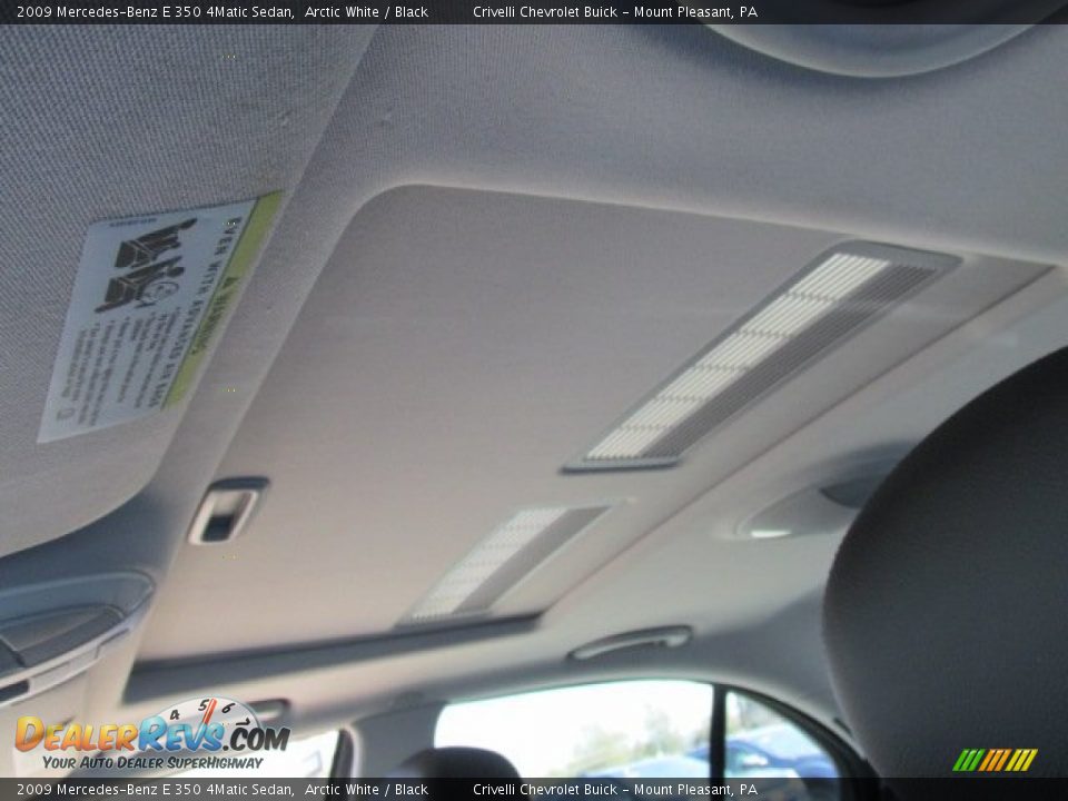 2009 Mercedes-Benz E 350 4Matic Sedan Arctic White / Black Photo #18