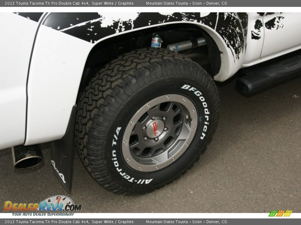 2013 Toyota Tacoma TX Pro Double Cab 4x4 Super White / Graphite Photo #9