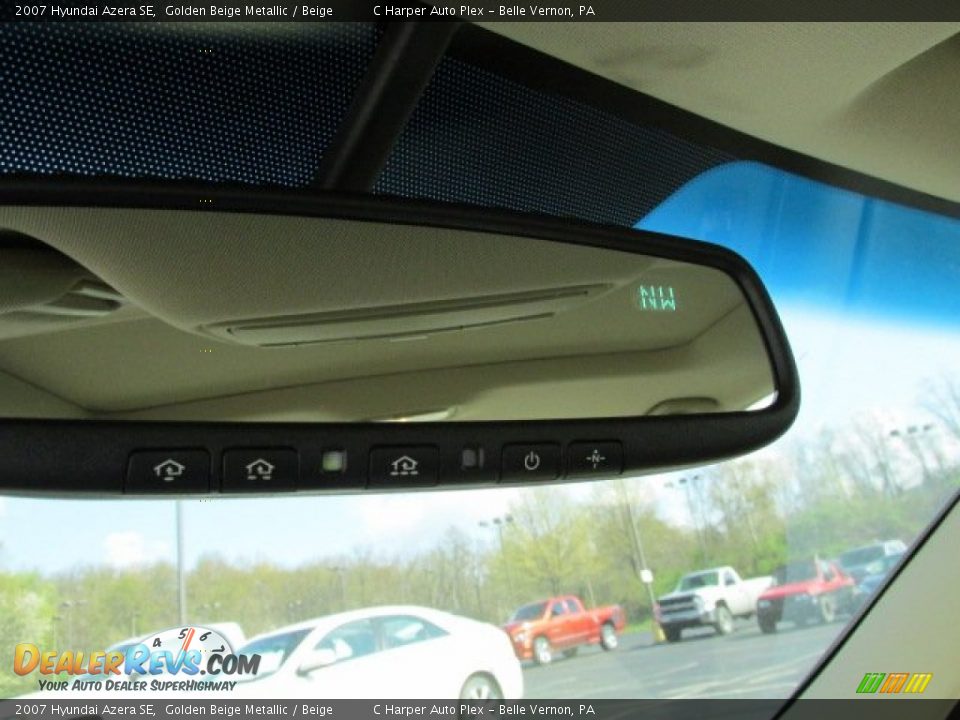 2007 Hyundai Azera SE Golden Beige Metallic / Beige Photo #18