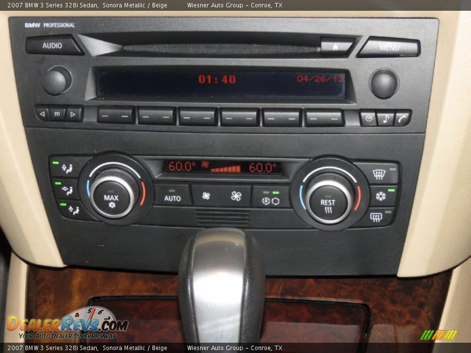 Controls of 2007 BMW 3 Series 328i Sedan Photo #17
