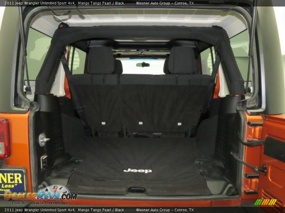 2011 Jeep Wrangler Unlimited Sport 4x4 Mango Tango Pearl / Black Photo #9