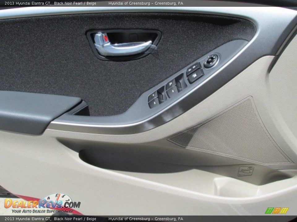 2013 Hyundai Elantra GT Black Noir Pearl / Beige Photo #9