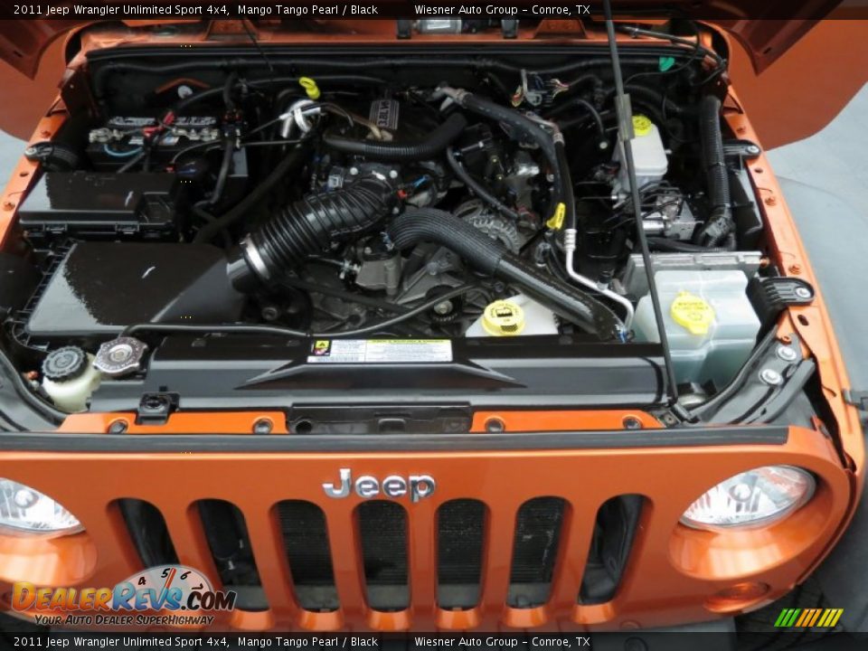 2011 Jeep Wrangler Unlimited Sport 4x4 Mango Tango Pearl / Black Photo #11