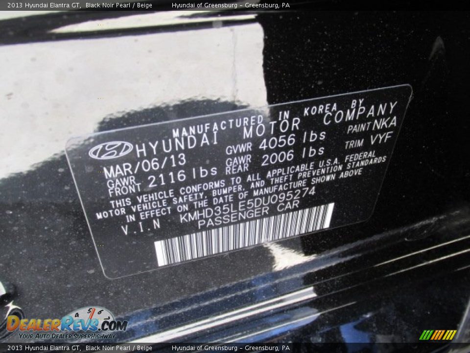 2013 Hyundai Elantra GT Black Noir Pearl / Beige Photo #10
