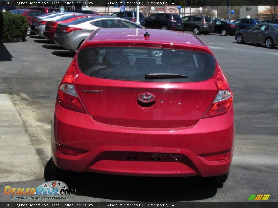 2013 Hyundai Accent GS 5 Door Boston Red / Gray Photo #4