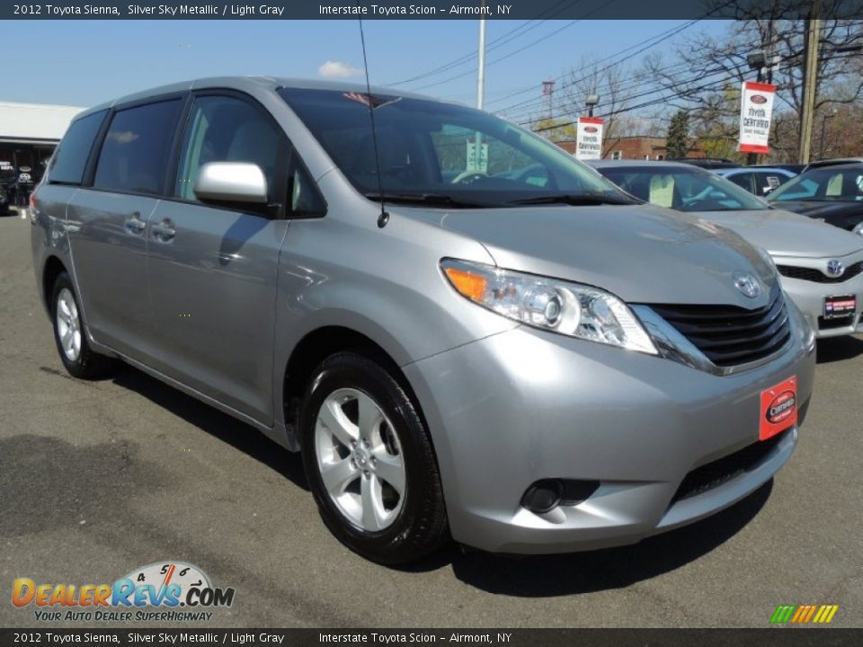 2012 Toyota Sienna Silver Sky Metallic / Light Gray Photo #3