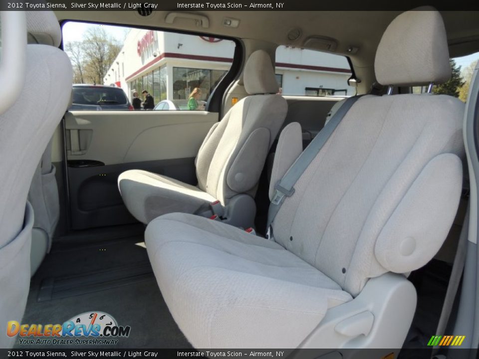2012 Toyota Sienna Silver Sky Metallic / Light Gray Photo #16
