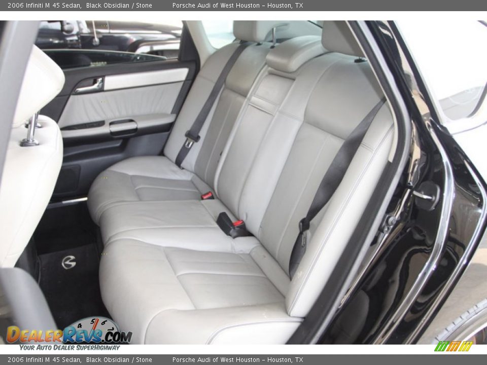 2006 Infiniti M 45 Sedan Black Obsidian / Stone Photo #20