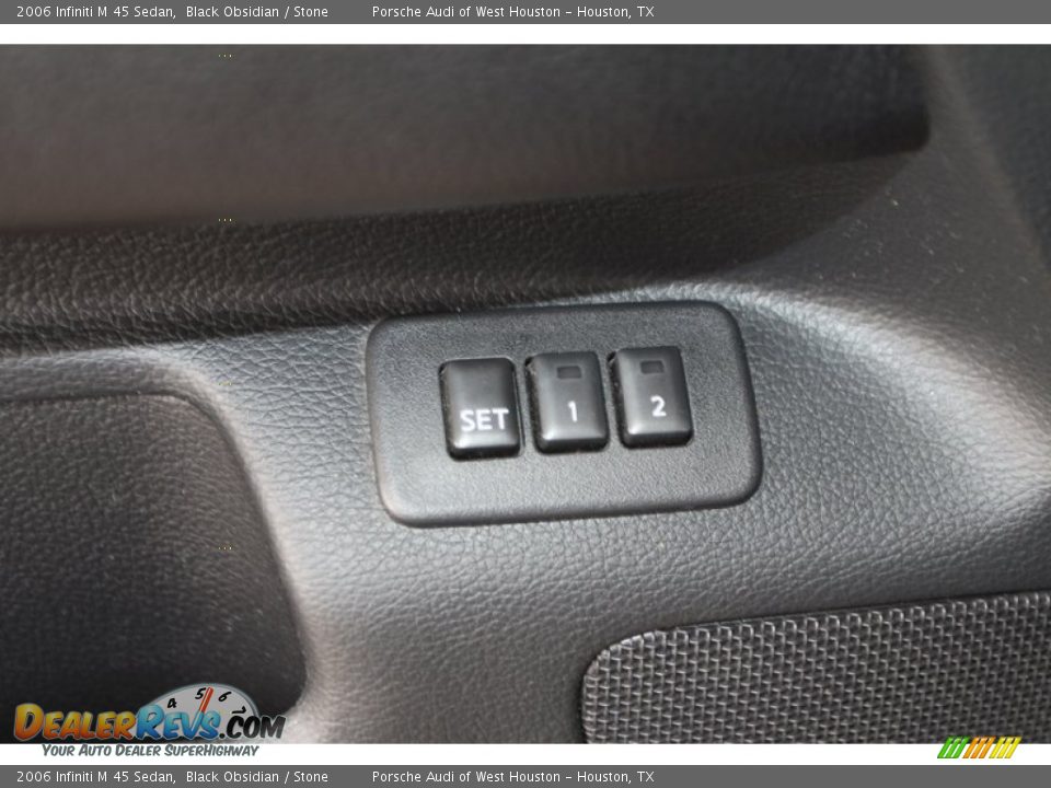 2006 Infiniti M 45 Sedan Black Obsidian / Stone Photo #26