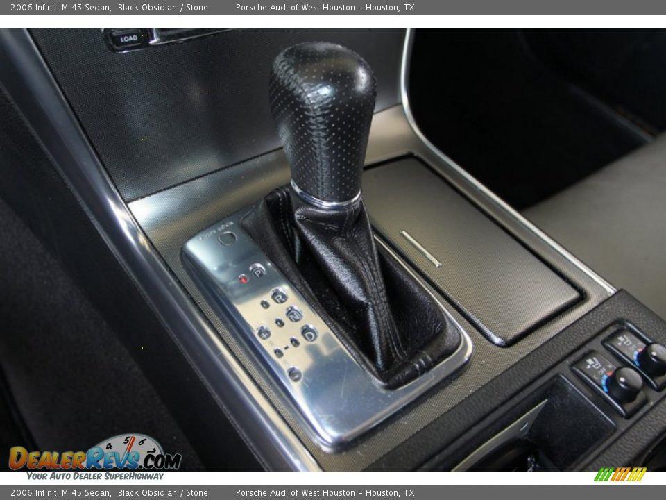 2006 Infiniti M 45 Sedan Black Obsidian / Stone Photo #29