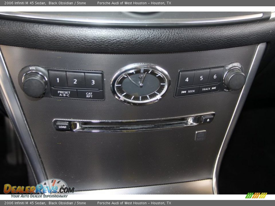 2006 Infiniti M 45 Sedan Black Obsidian / Stone Photo #32
