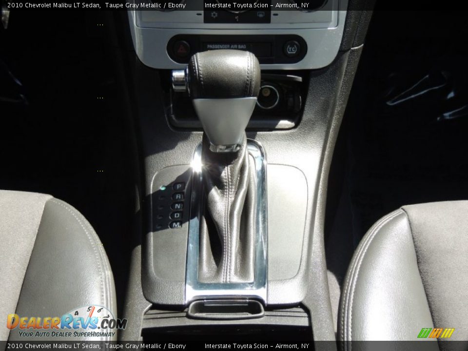2010 Chevrolet Malibu LT Sedan Shifter Photo #15