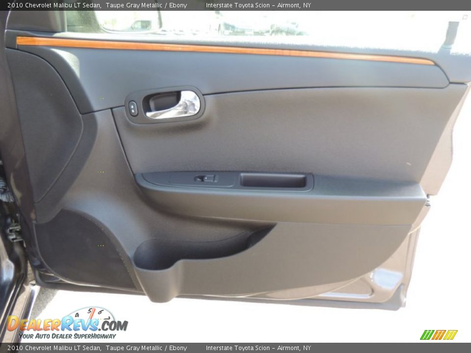 2010 Chevrolet Malibu LT Sedan Taupe Gray Metallic / Ebony Photo #19