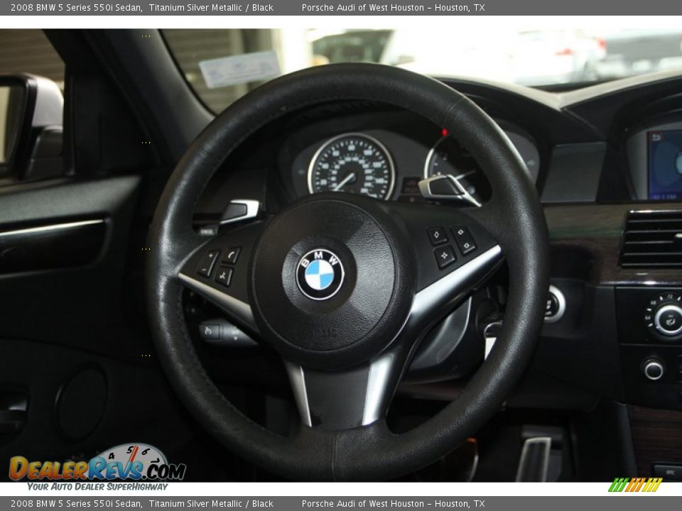 2008 BMW 5 Series 550i Sedan Steering Wheel Photo #24