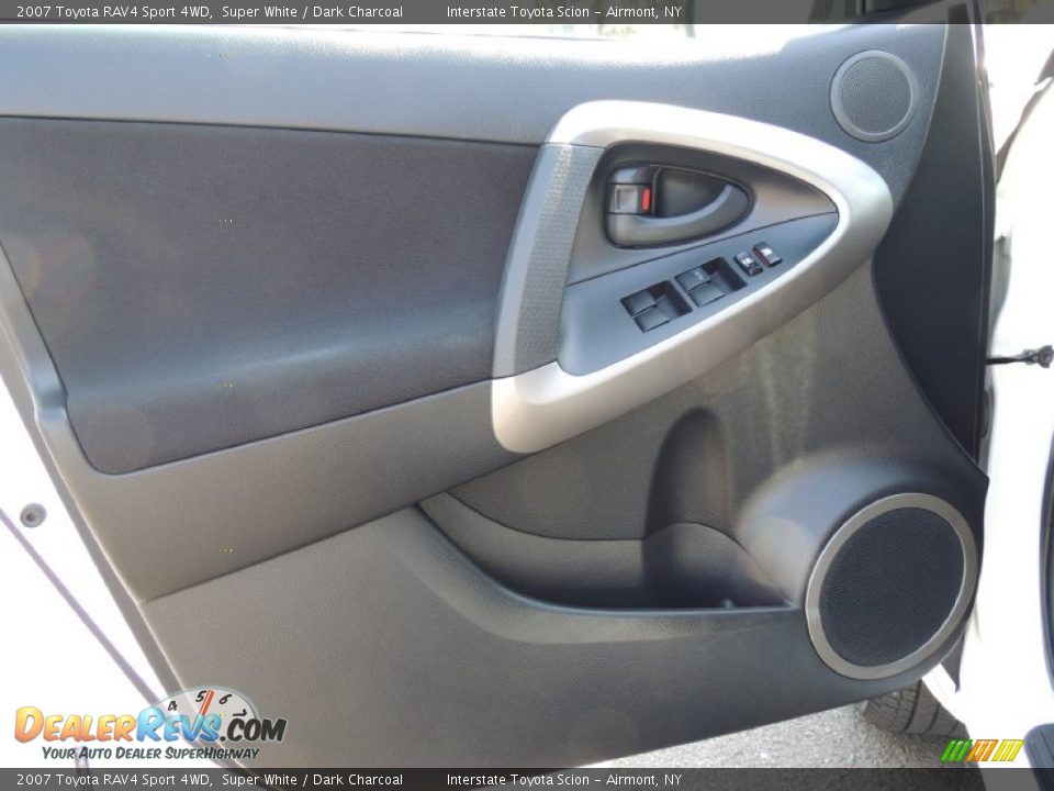 2007 Toyota RAV4 Sport 4WD Super White / Dark Charcoal Photo #7