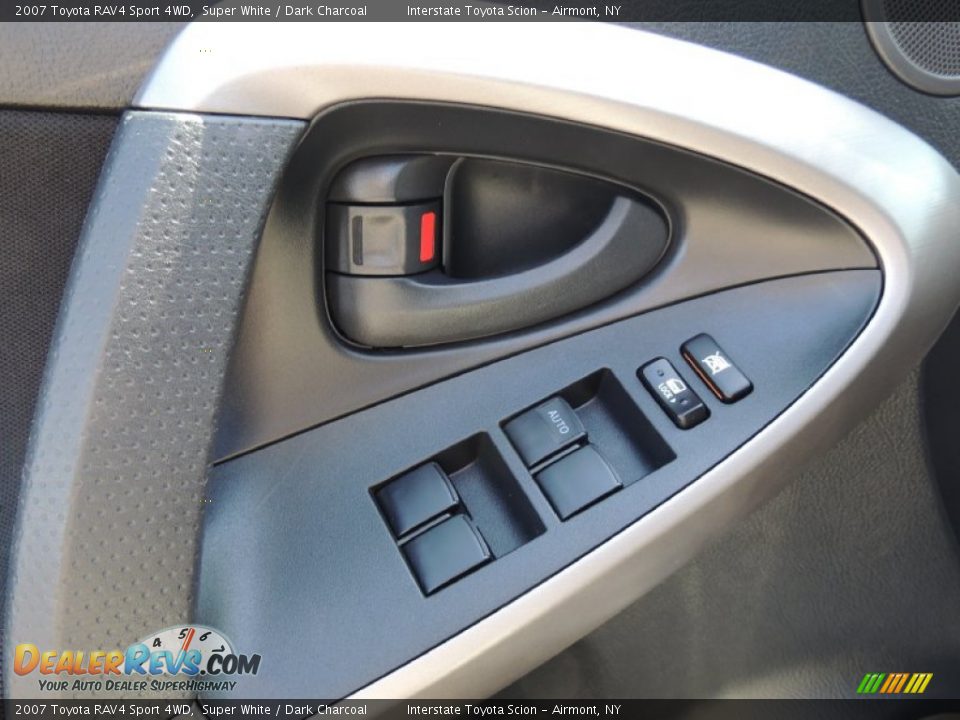 2007 Toyota RAV4 Sport 4WD Super White / Dark Charcoal Photo #8