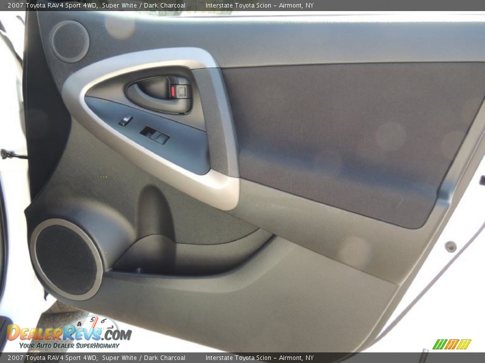 2007 Toyota RAV4 Sport 4WD Super White / Dark Charcoal Photo #19