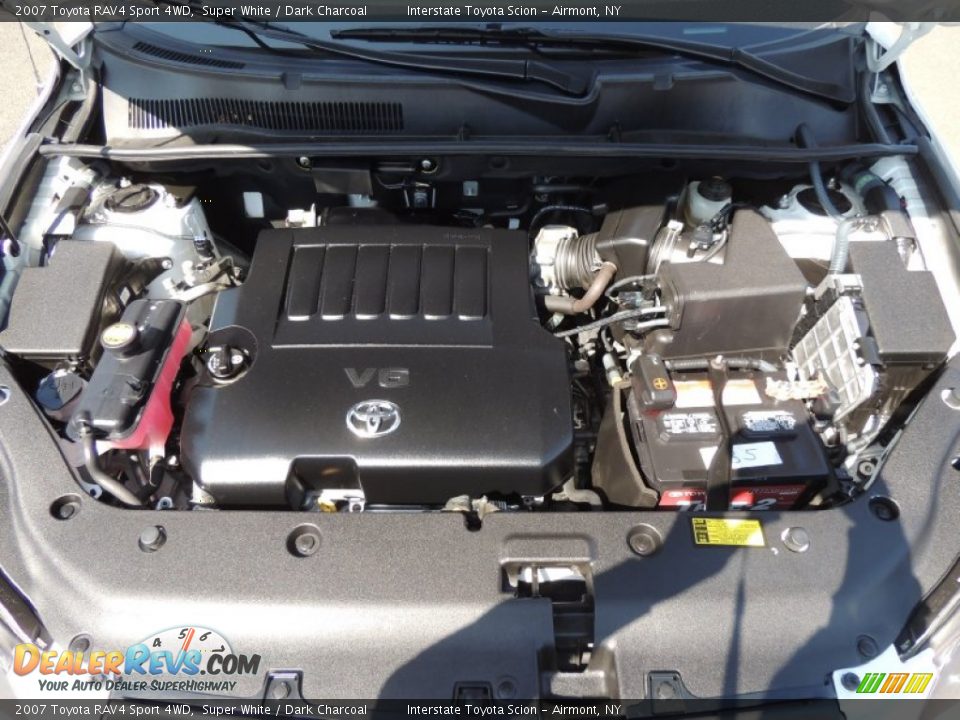 2007 Toyota RAV4 Sport 4WD Super White / Dark Charcoal Photo #24