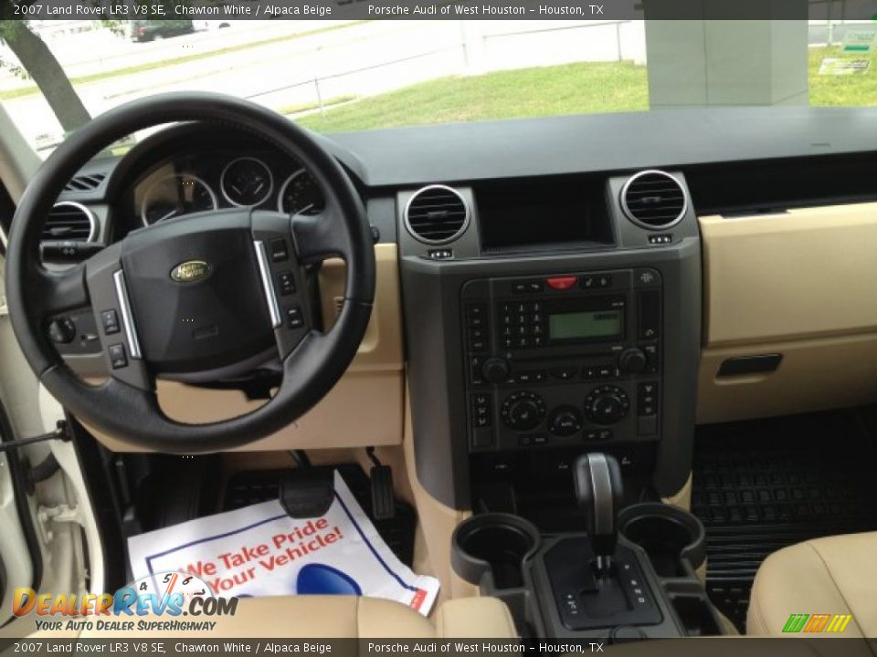 2007 Land Rover LR3 V8 SE Chawton White / Alpaca Beige Photo #8