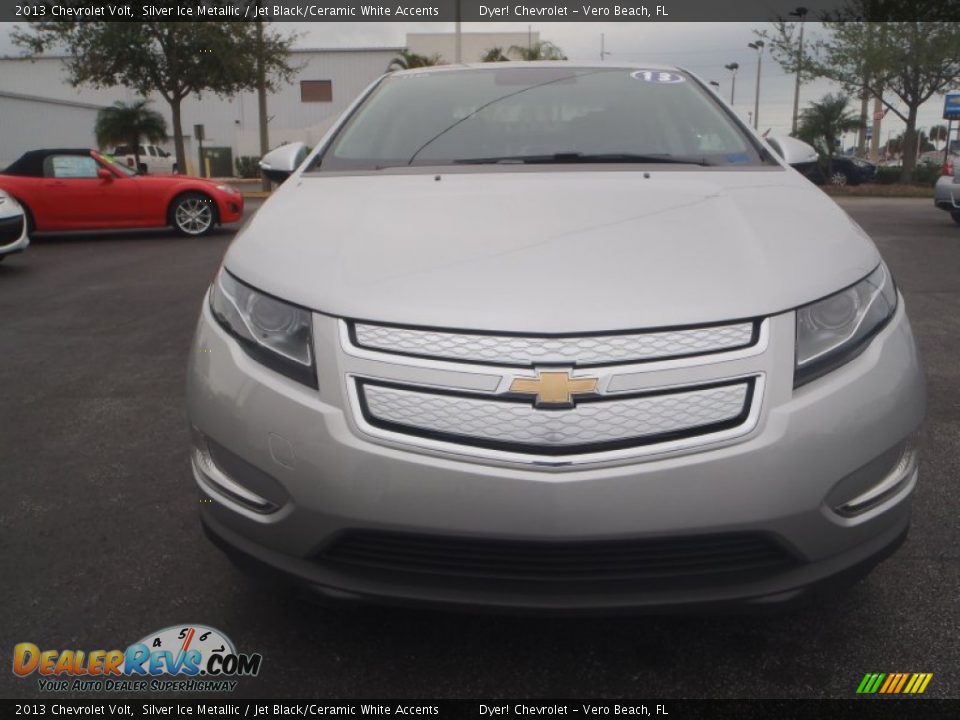 2013 Chevrolet Volt Silver Ice Metallic / Jet Black/Ceramic White Accents Photo #2